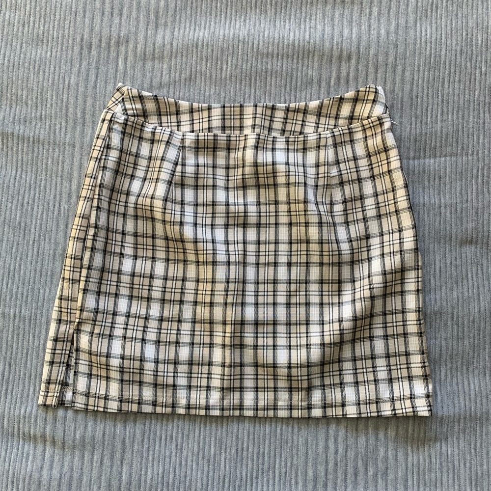 Women’s Plaid Skirt